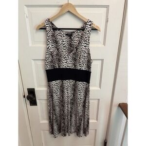 Tart‎ Women's V-Neck Animal Print Dress Wide Waistband Stretch Size Large